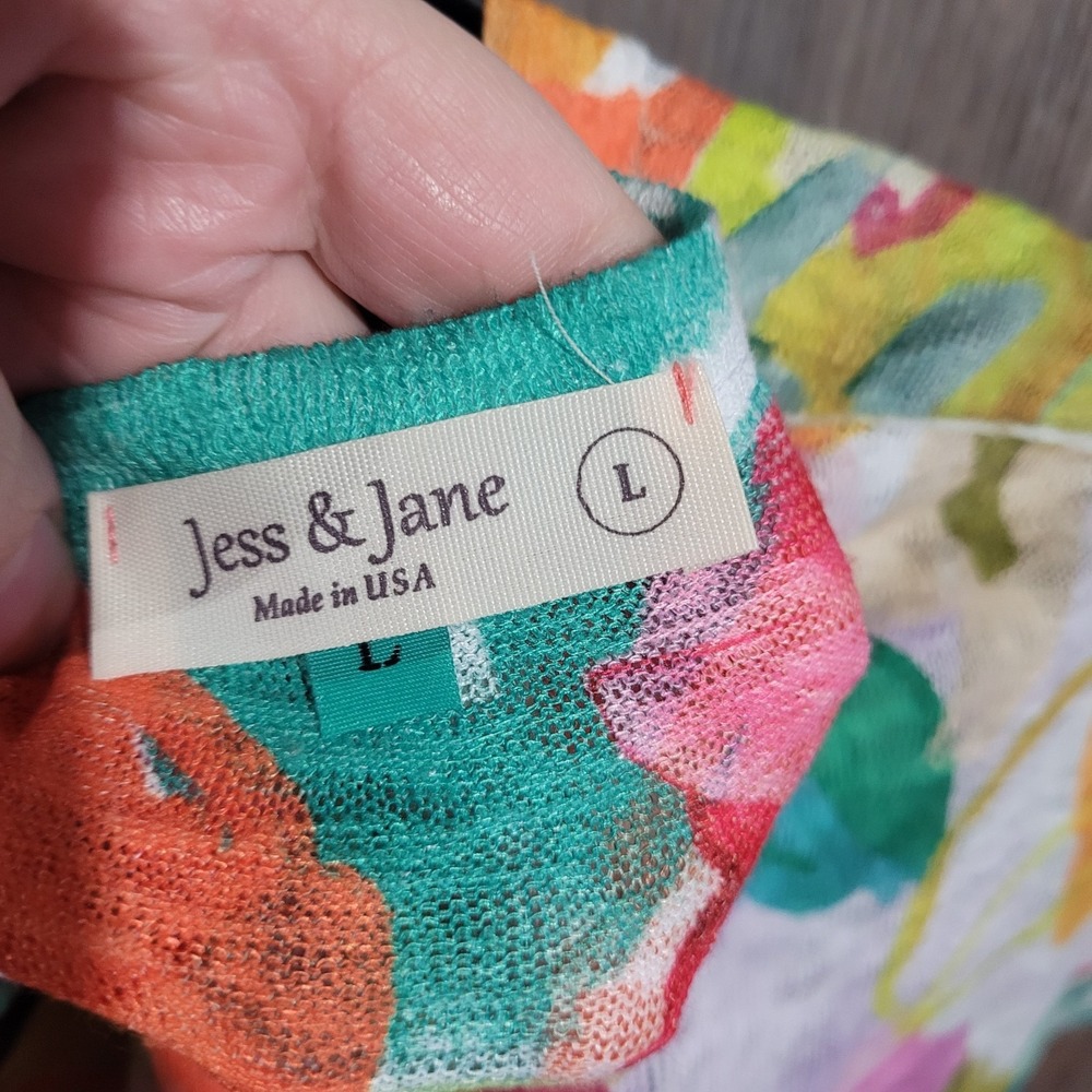 Jess & Jane Sangria Light Knit Top Chiffon Asymmetric Contrast L Vibrant Floral - Picture 10 of 12